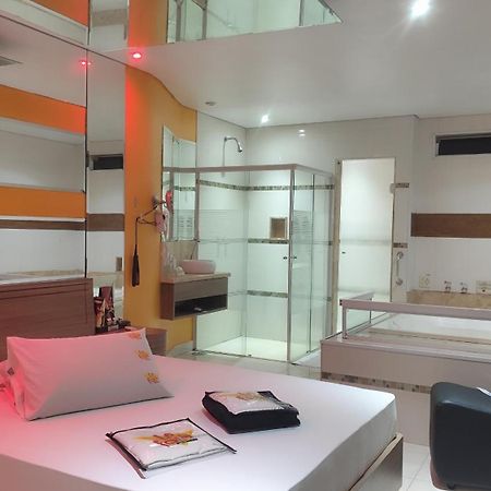 Motel La Folia ฮิเบเราเปรโต ภายนอก รูปภาพ