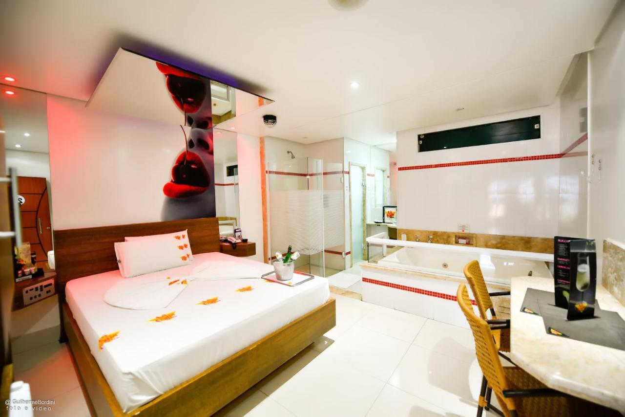 Motel La Folia ฮิเบเราเปรโต ภายนอก รูปภาพ