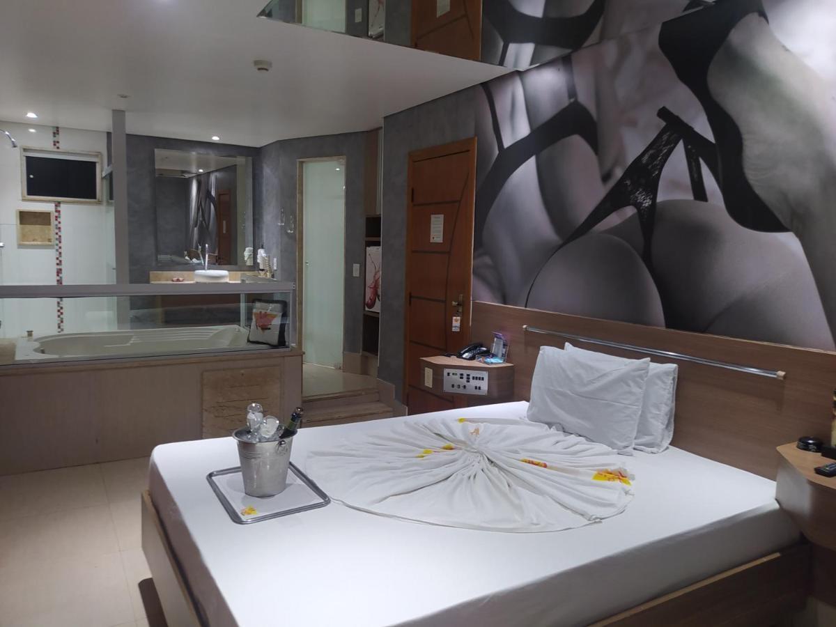 Motel La Folia ฮิเบเราเปรโต ภายนอก รูปภาพ