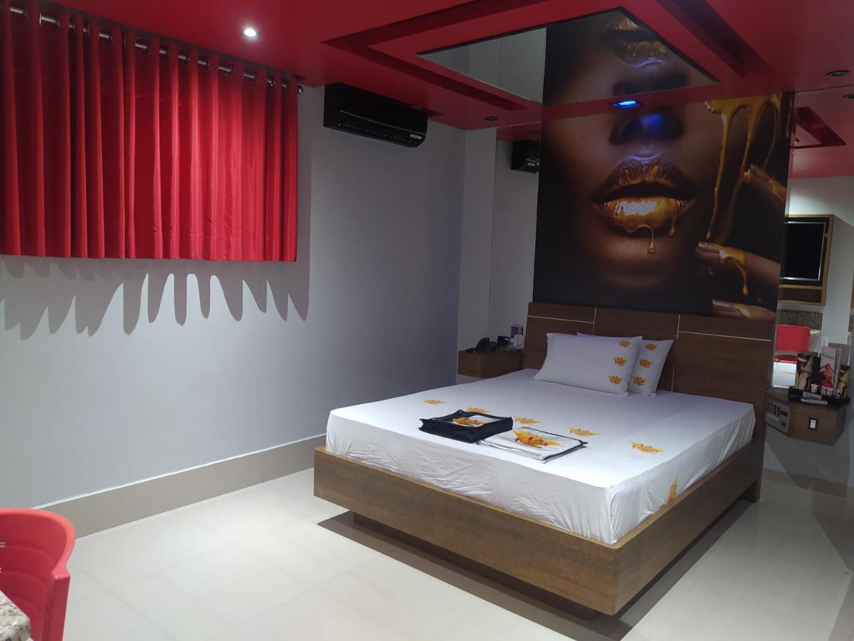 Motel La Folia ฮิเบเราเปรโต ภายนอก รูปภาพ