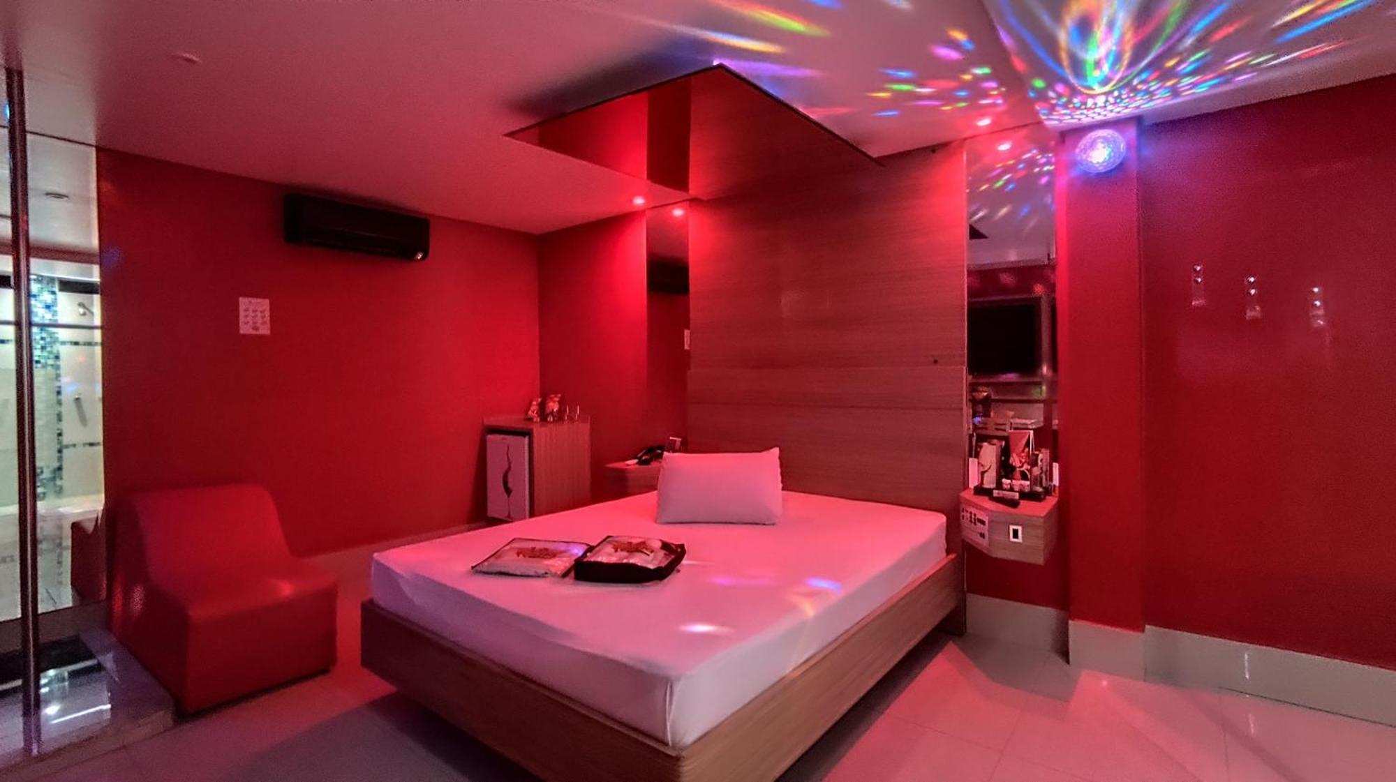 Motel La Folia ฮิเบเราเปรโต ภายนอก รูปภาพ