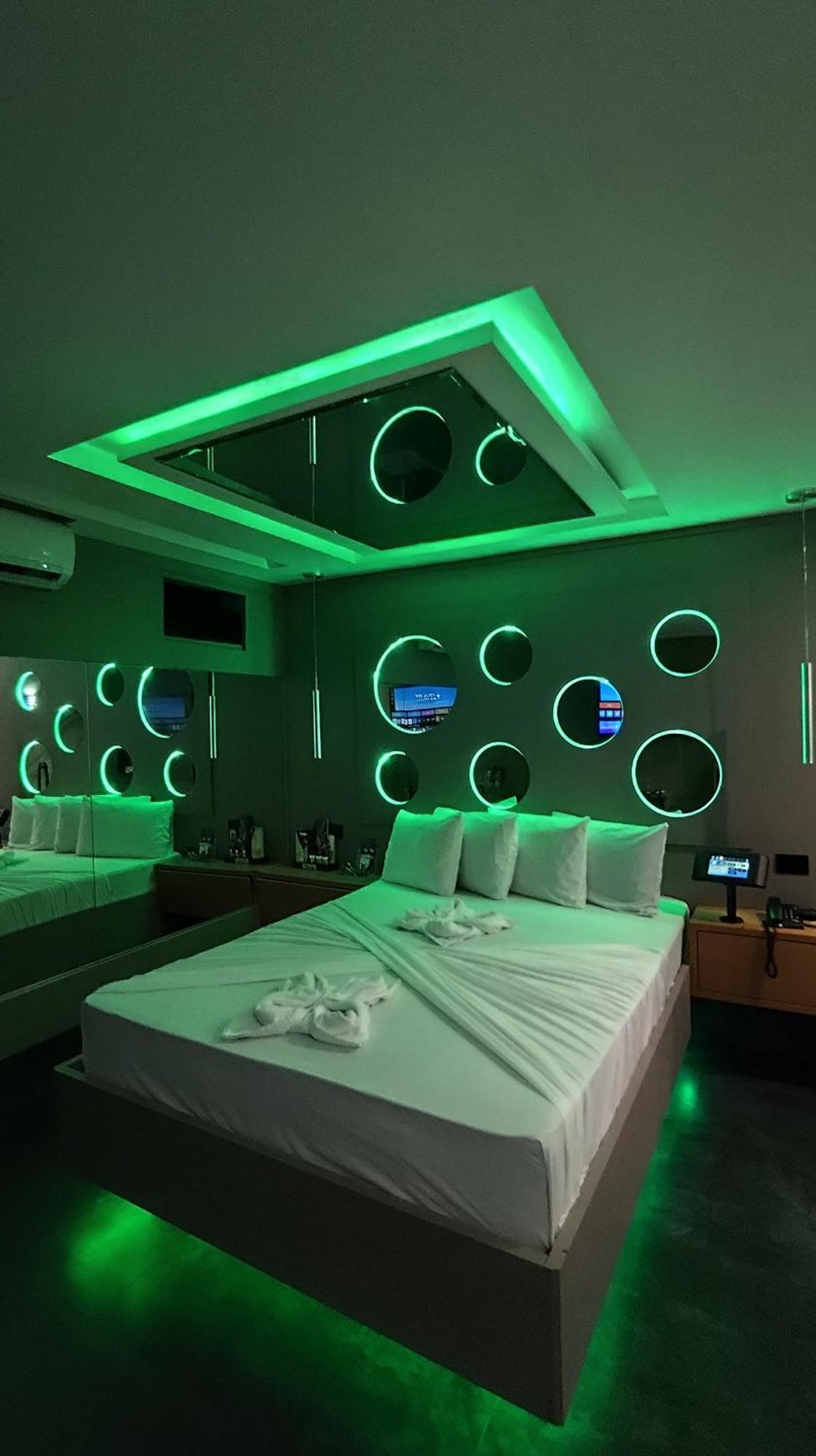 Motel La Folia ฮิเบเราเปรโต ห้อง รูปภาพ